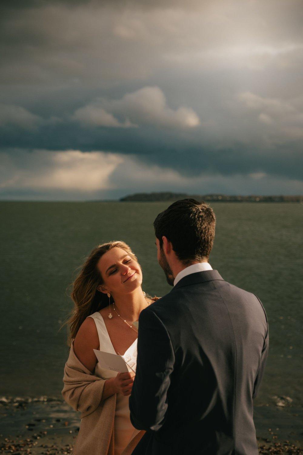 carousel-hero-element image-9