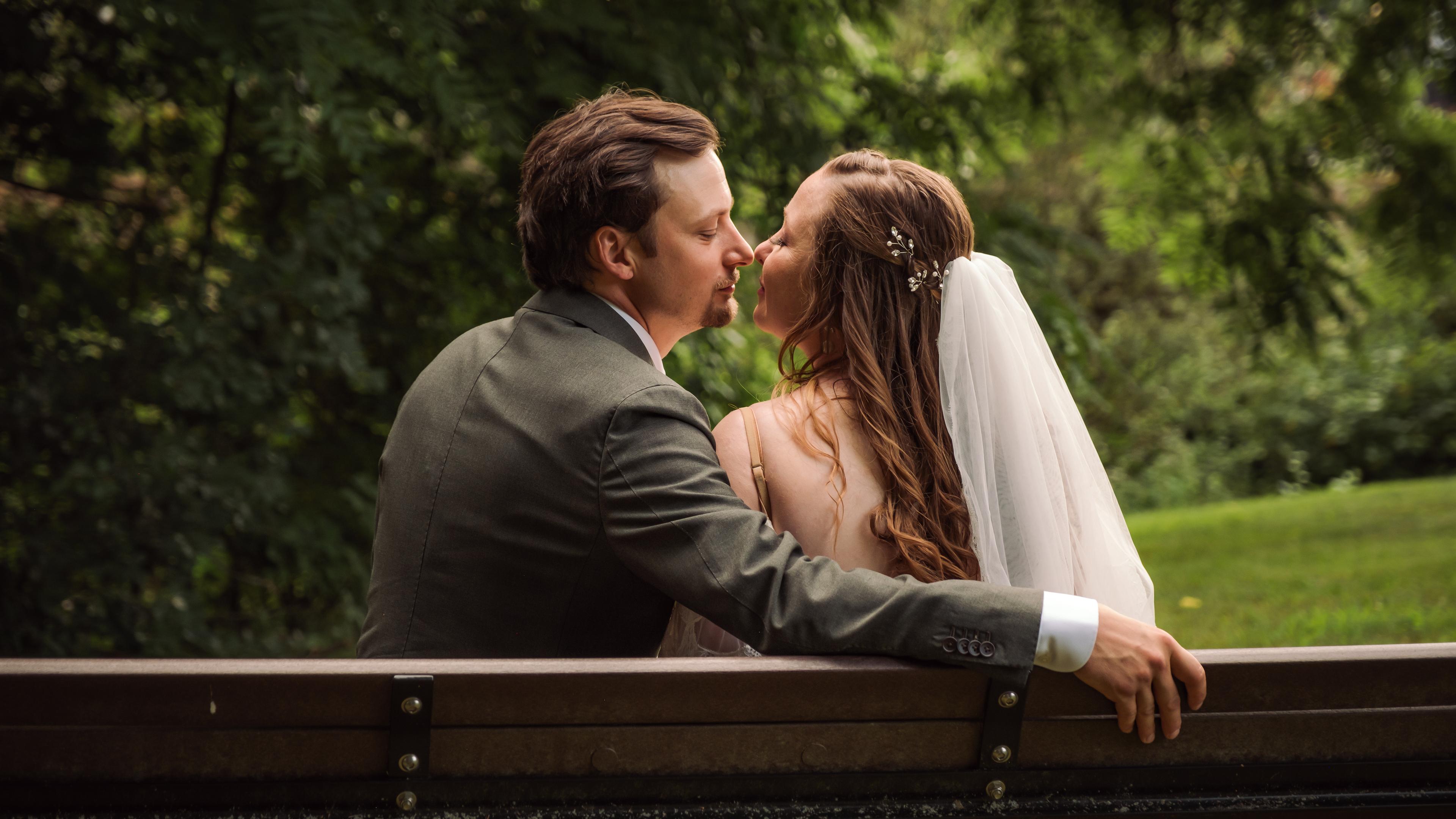 carousel-hero-element image-0